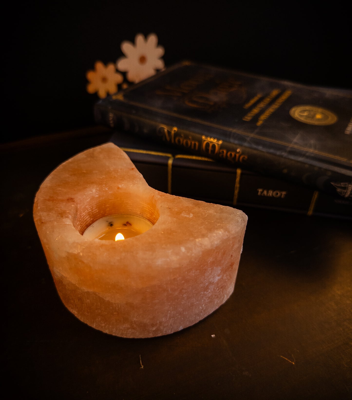 Moonkeeper’s Rest – Himalayan Salt Tealight Holder