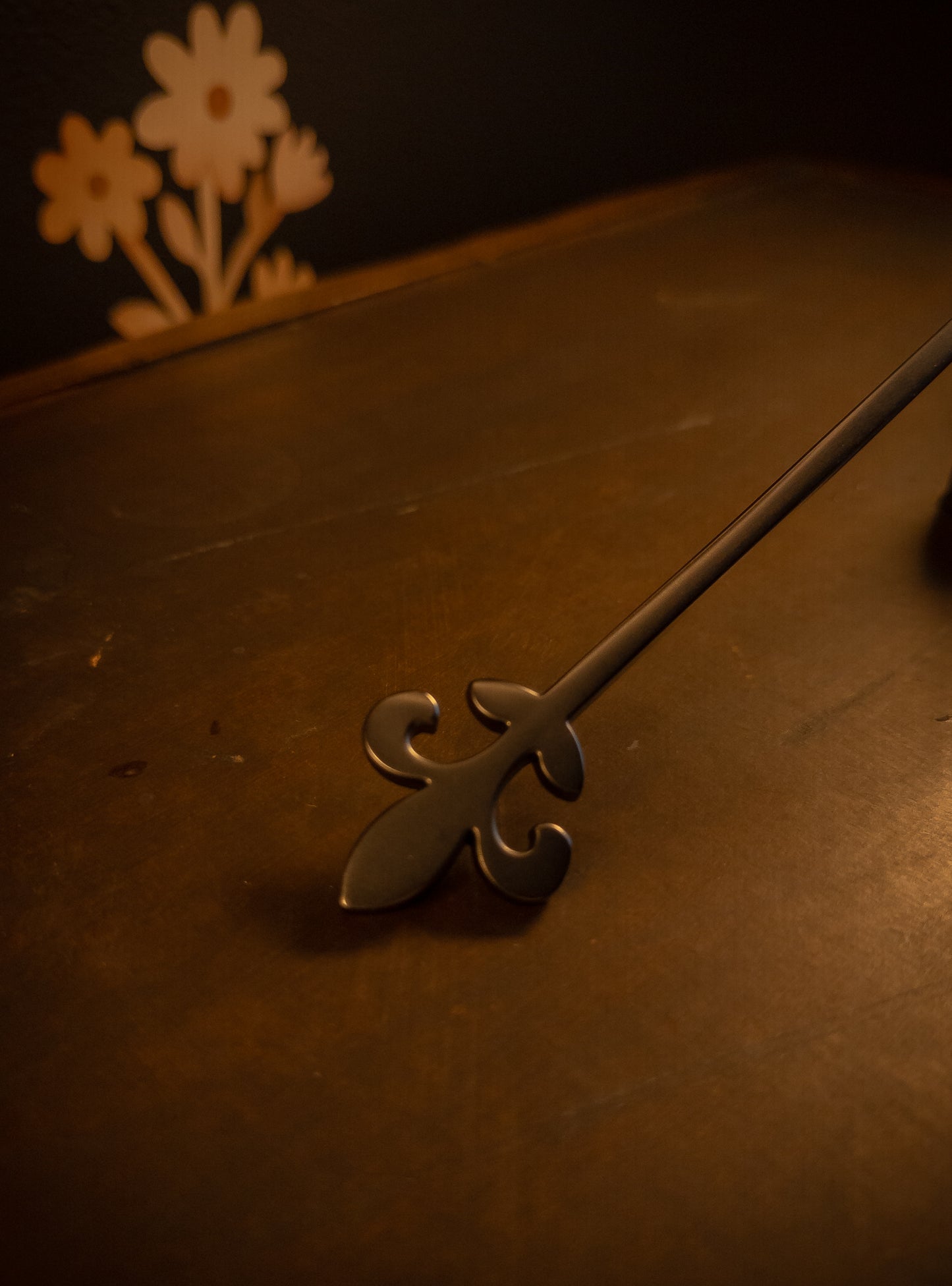 Fleur Noire – Gothic Candle Snuffer